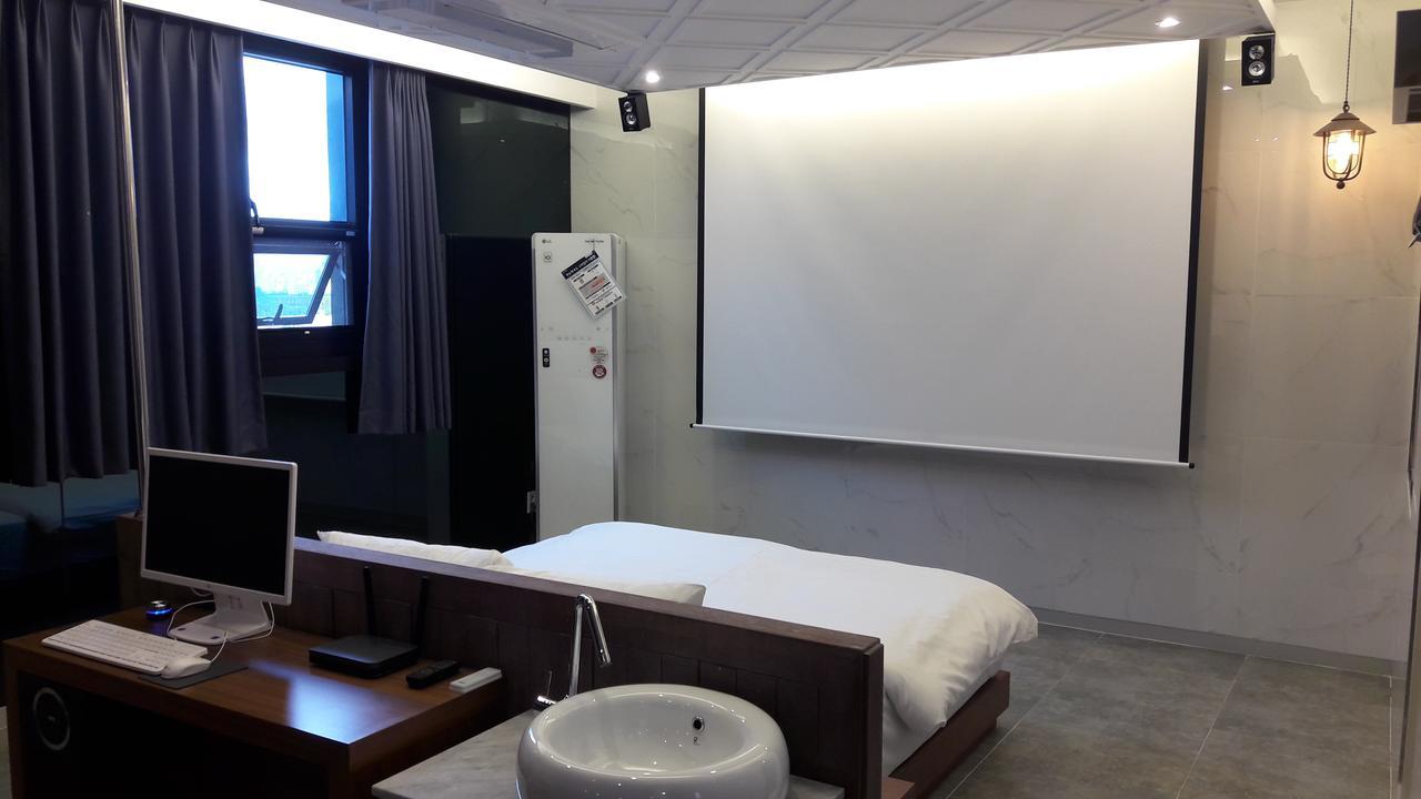 Instar Tourist Hotel Daegu Exteriör bild