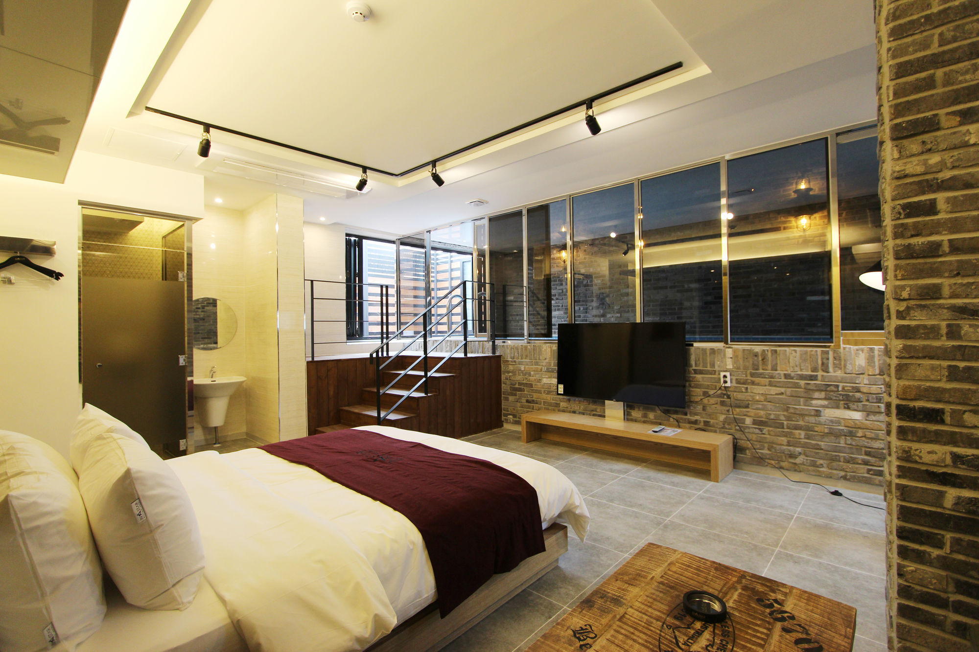 Instar Tourist Hotel Daegu Exteriör bild